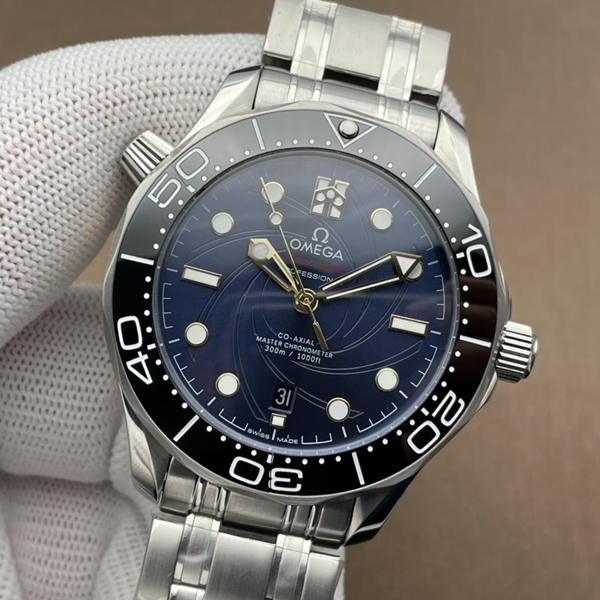 オメガ時計側面デザイン